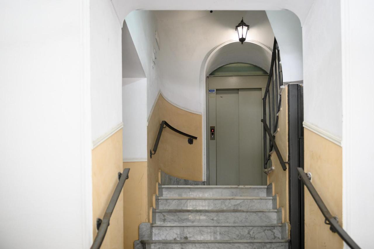 Vespa Apartment Naples Exterior photo